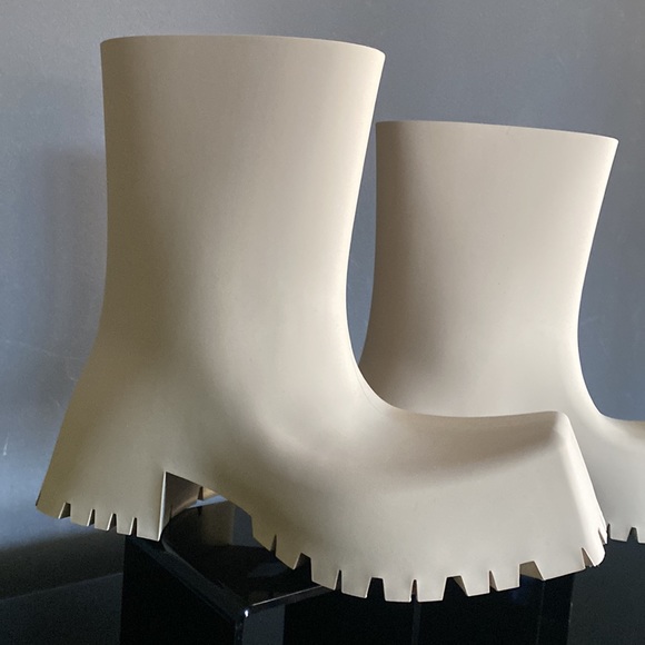 NWT BALENCIAGA BEIGE TROOPER RUBBER BOOTS- SUPER STYLISH 🔥 - Picture 3 of 14